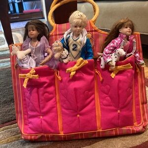 Only Hearts Doll Lot. 3 dolls, 3 dogs, 6 full outfits + 6 pieces. Carrying Case.